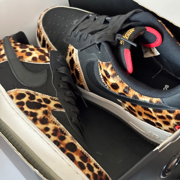 Nike Air Force 1 ’07 LHM “Los Primeros” - Size 10.5 - Picture 1 of 13